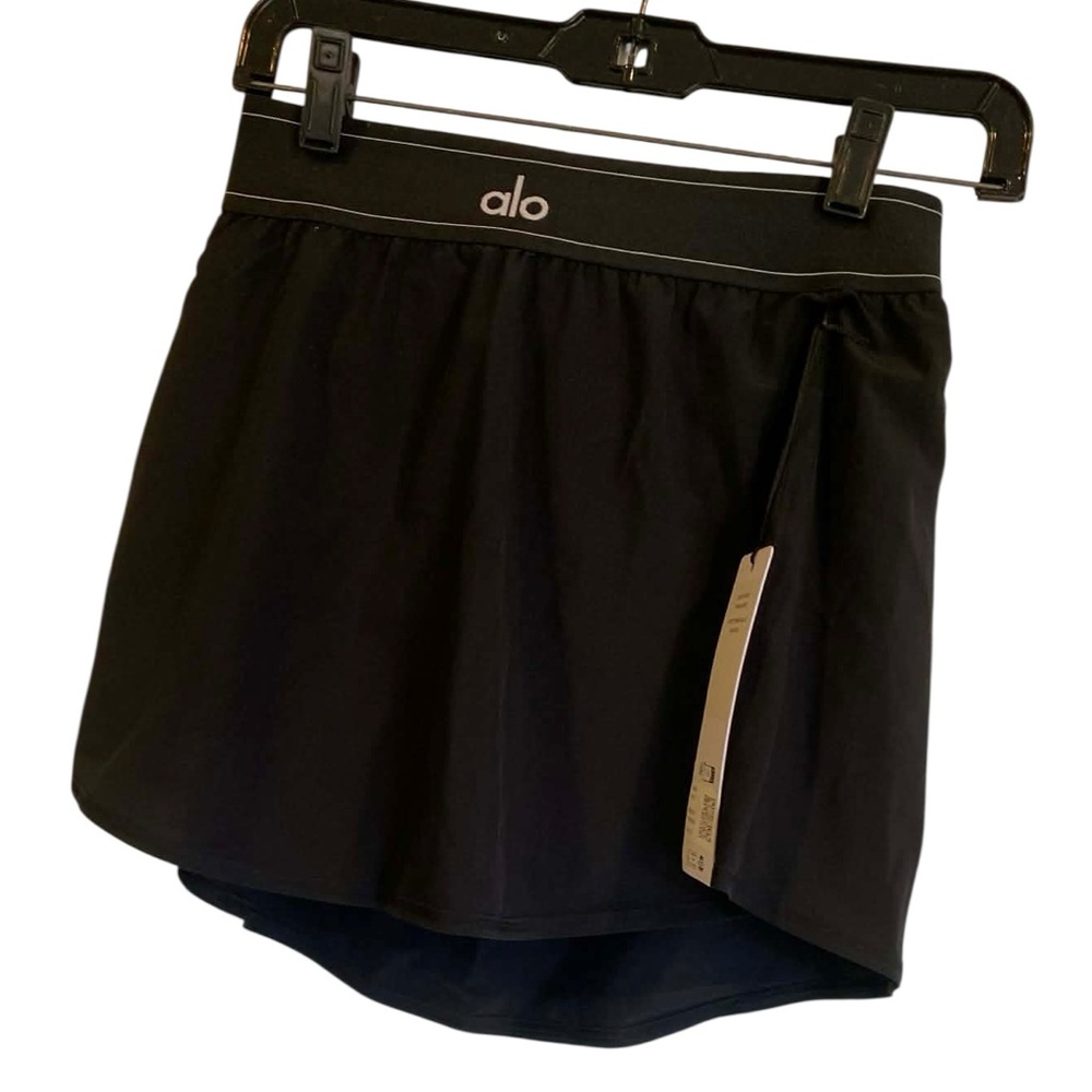 ALO Yoga Black Athletic Skort with Built-In Shorts